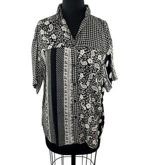 VTG SPORTIQUE Black White Mixed Print Short Sleeve Button Down Shirt Size M NEW